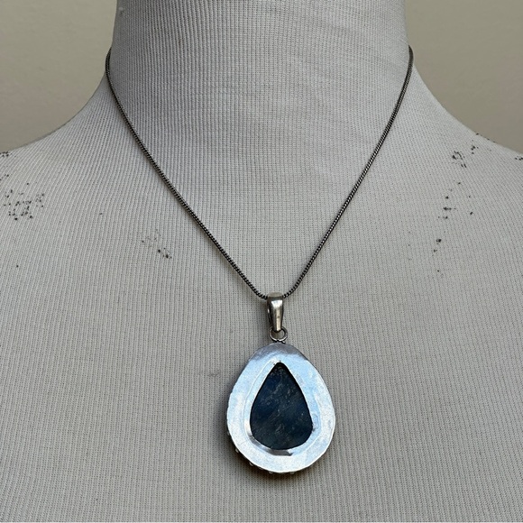 Teardrop Shape Labradorite Pendant - Unique Blue Flash - Picture 3 of 10